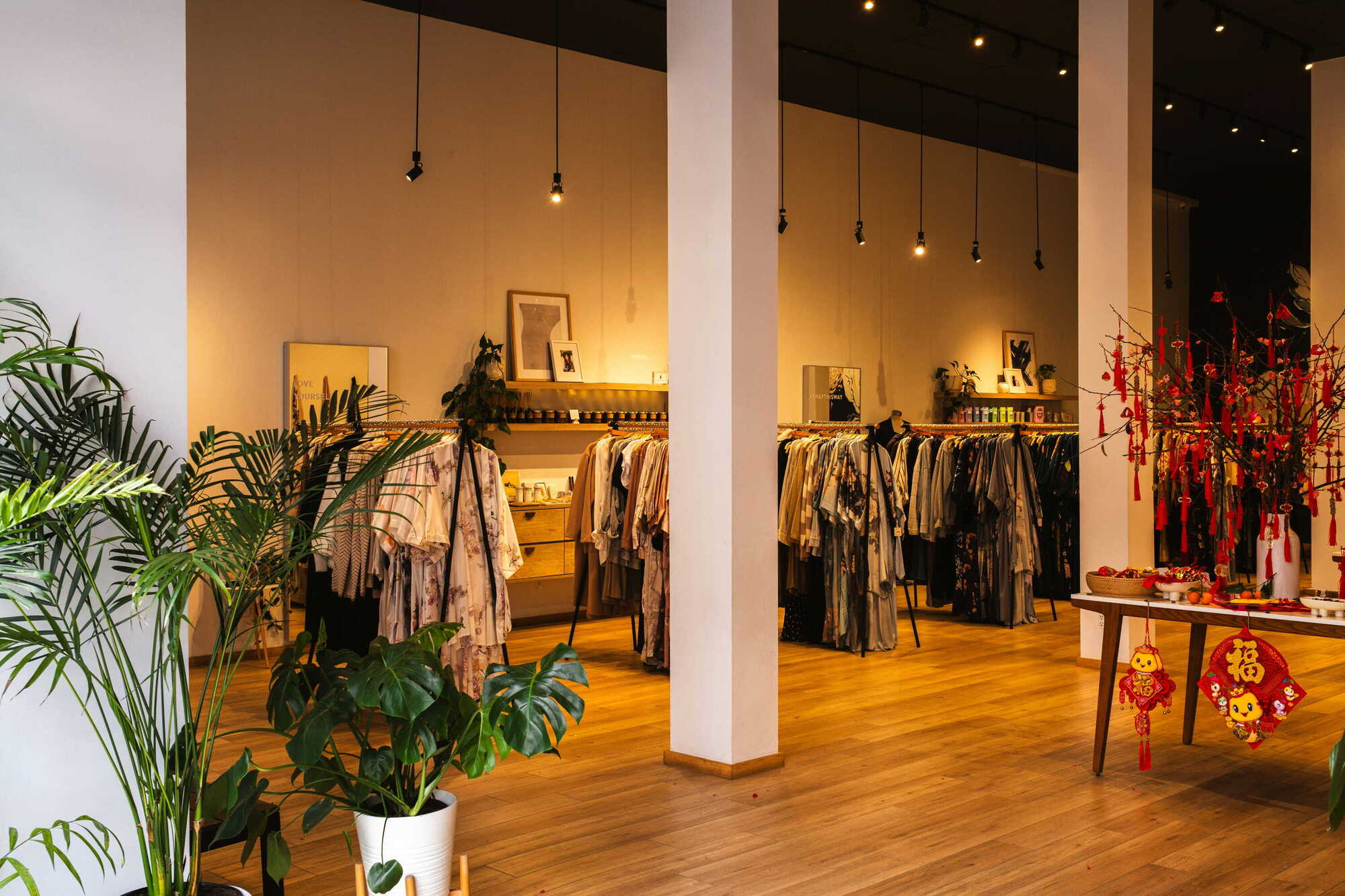 kellen-riggin-Y9vT2lxS68g-unspla Ladenreinigung Berlin